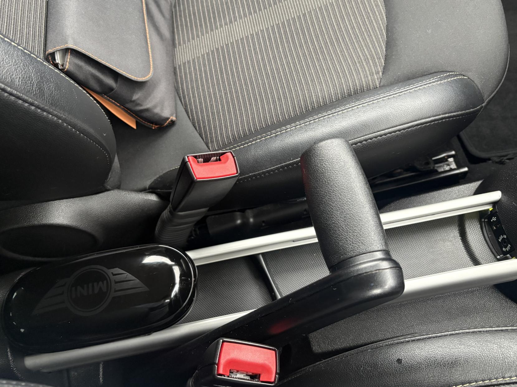 MINI Countryman 1.6 Cooper SUV 5dr Petrol Manual Euro 6 (s/s) (122 ps)