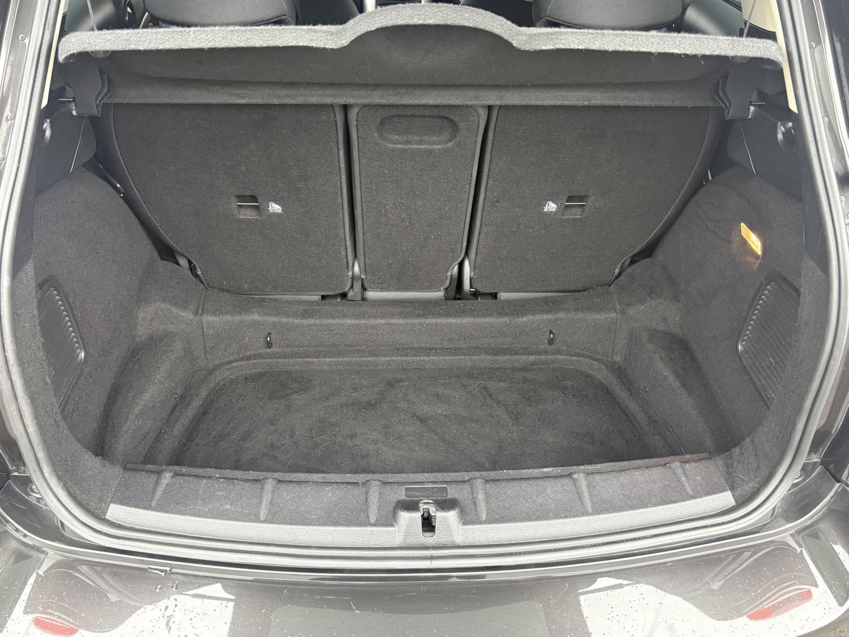 MINI Countryman 1.6 Cooper SUV 5dr Petrol Manual Euro 6 (s/s) (122 ps)