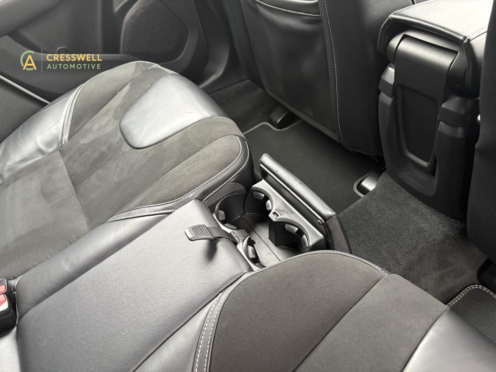 Volvo V40 2.0 D2 R-Design Nav Plus Hatchback 5dr Diesel Manual Euro 6 (s/s) (120 ps)