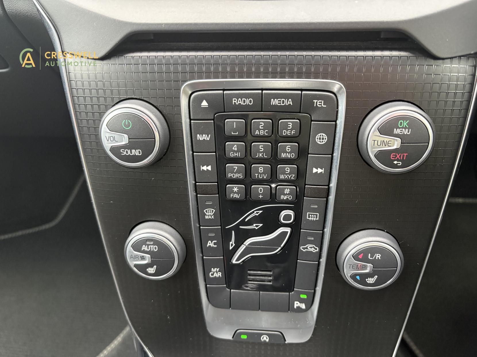 Volvo V40 2.0 D2 R-Design Nav Plus Hatchback 5dr Diesel Manual Euro 6 (s/s) (120 ps)